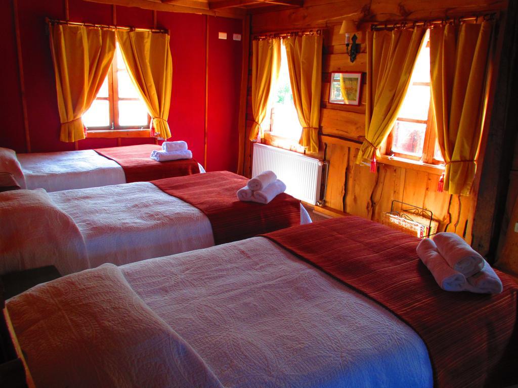 Hotel Antigua Casona Patagonia Futaleufú Habitación foto